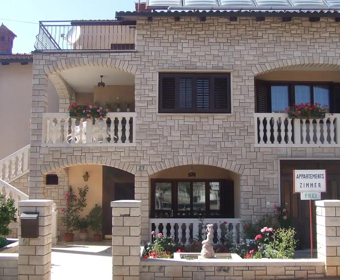 Apartments Konceta Poreč Exterior foto